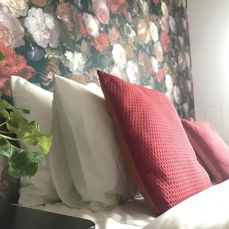 Apartament Mood Mdm 住宿加早餐酒店 *